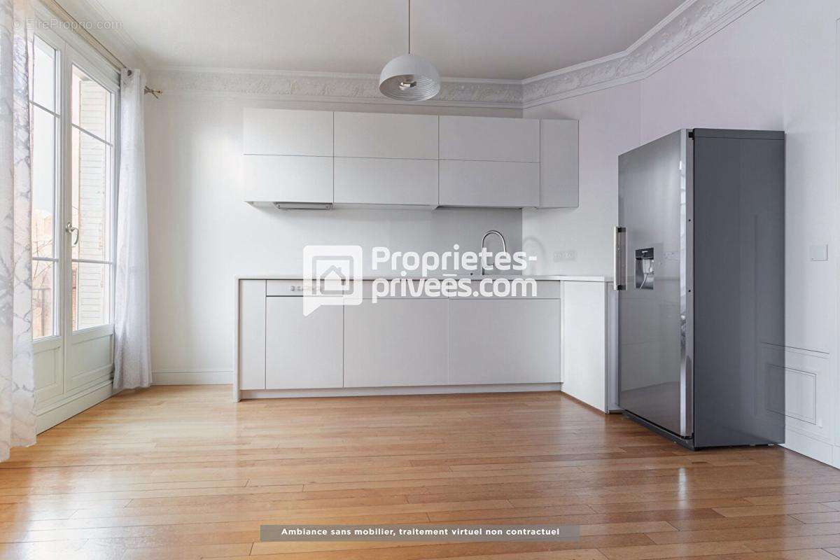 Appartement à PARIS-20E