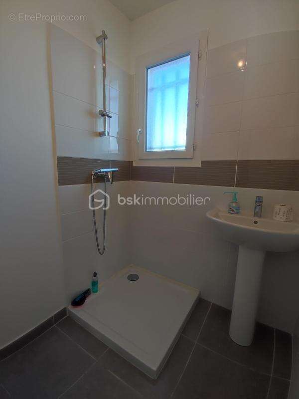 Maison à PONT-SAINT-ESPRIT