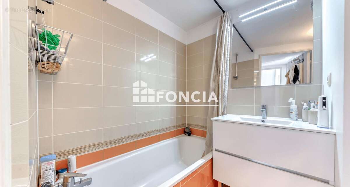 Appartement à LYON-7E