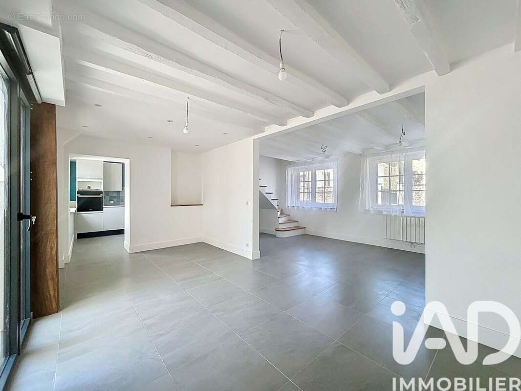 Photo 3 - Maison à FAVIERES