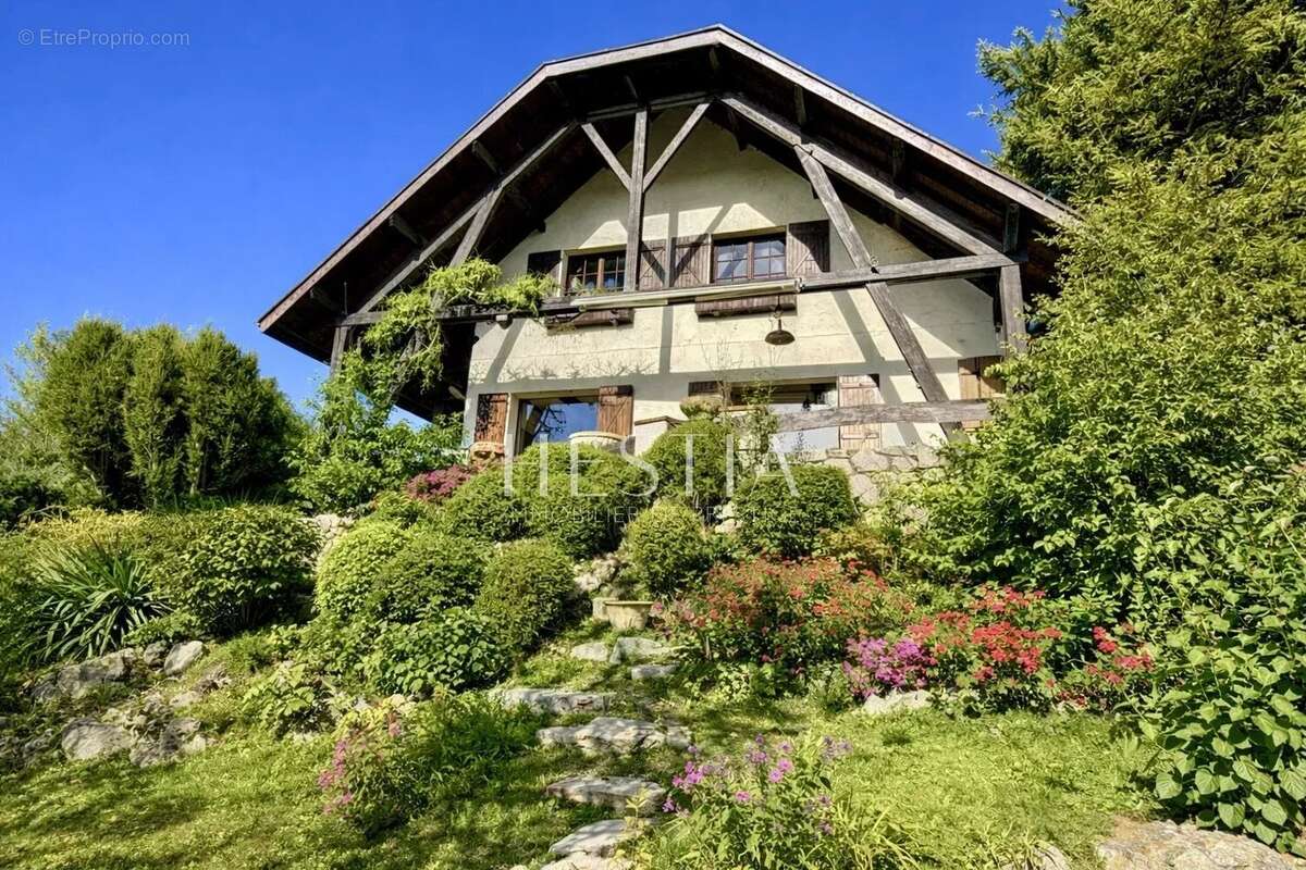 Maison à AIX-LES-BAINS