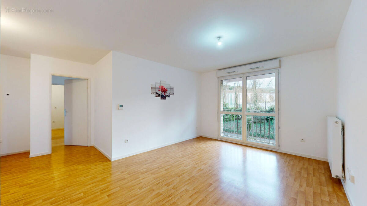 Appartement à FONTENAY-LE-FLEURY