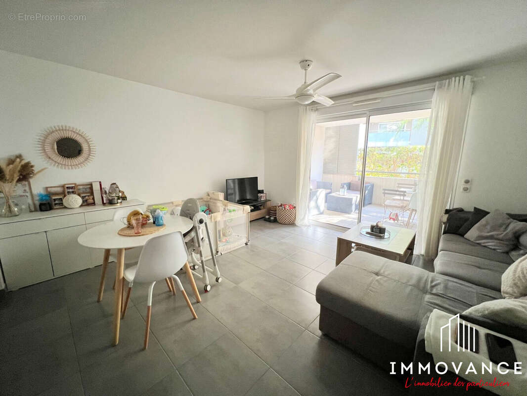 Appartement à LATTES