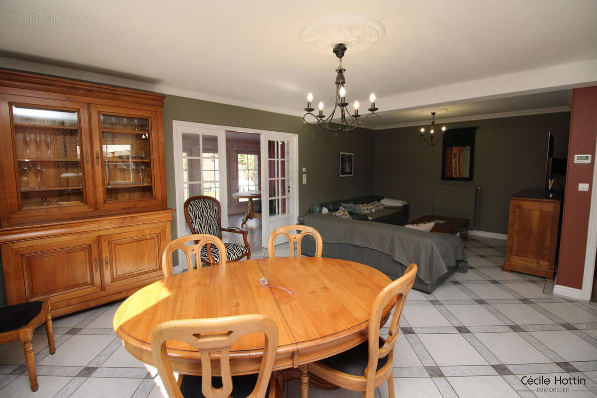 Maison à ROOST-WARENDIN