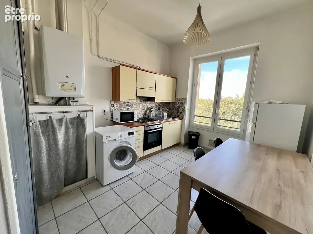 Charmant appartement lumineux à Beaucaire - photo 2