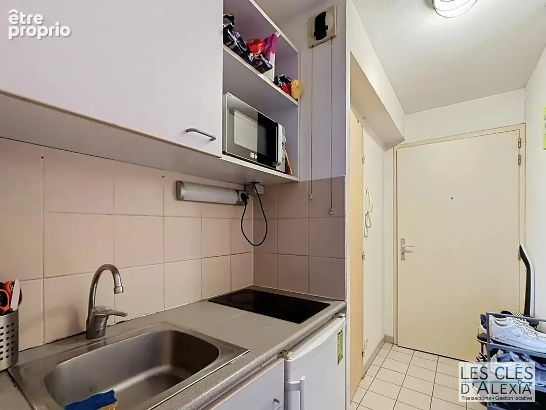 À VENDRE – T1 meublé proche Bellecour  Vendu loué (Idéal investissement) - photo 6