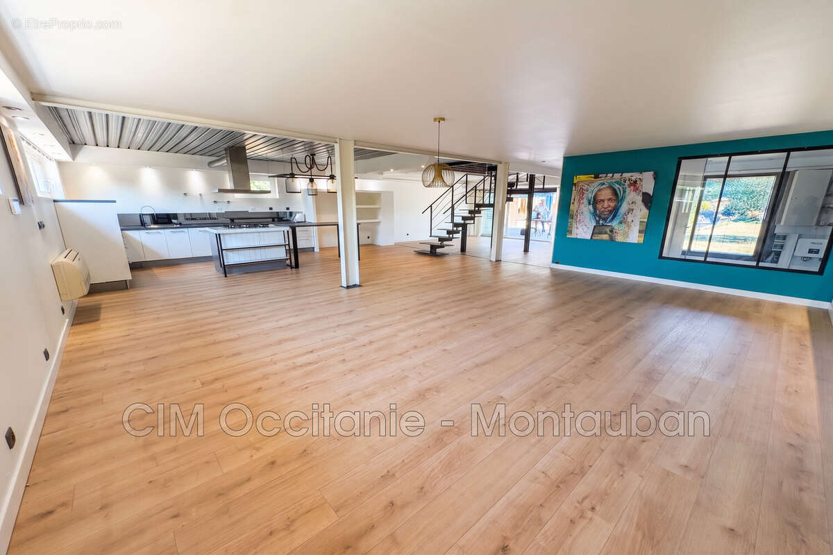 Maison 300 m² à Montauban  - photo 5