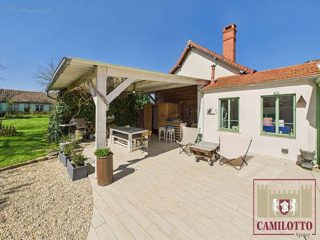 Maison à NOGENT-LE-ROI