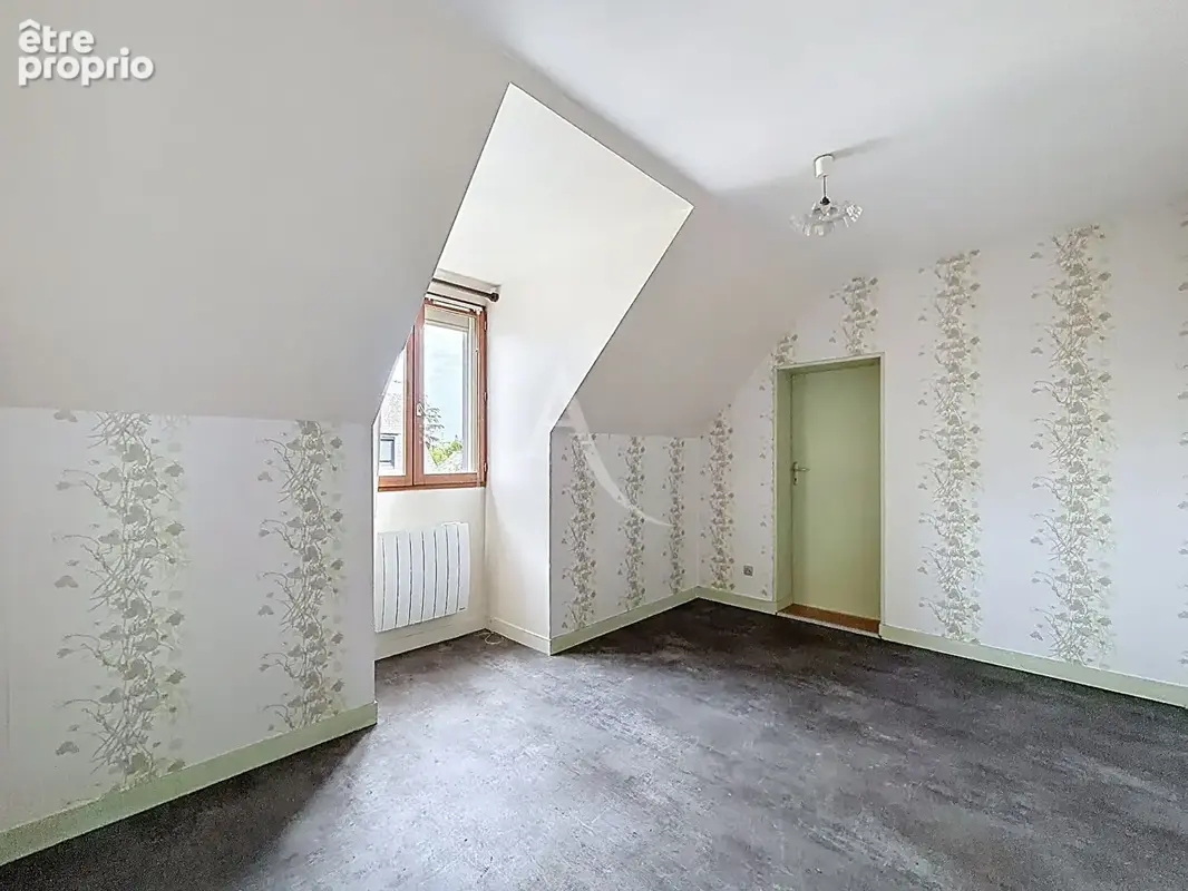Maison familiale - Quartier Angers Doutre - 6 pièces - photo 8