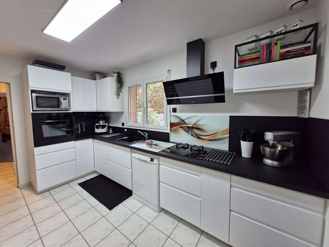 Maison à BELIN-BELIET