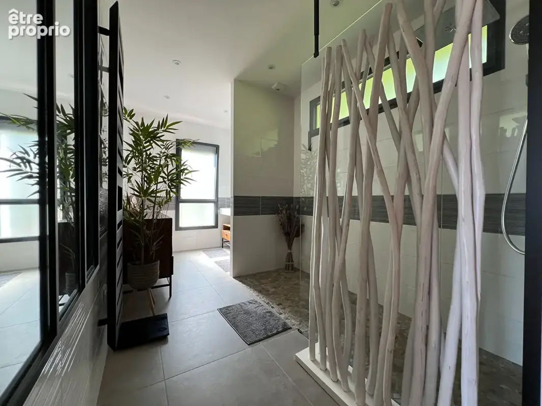 Maison contemporaine de 162 m² à vendre à Crégy-lès-Meaux - Grand standing - photo 11