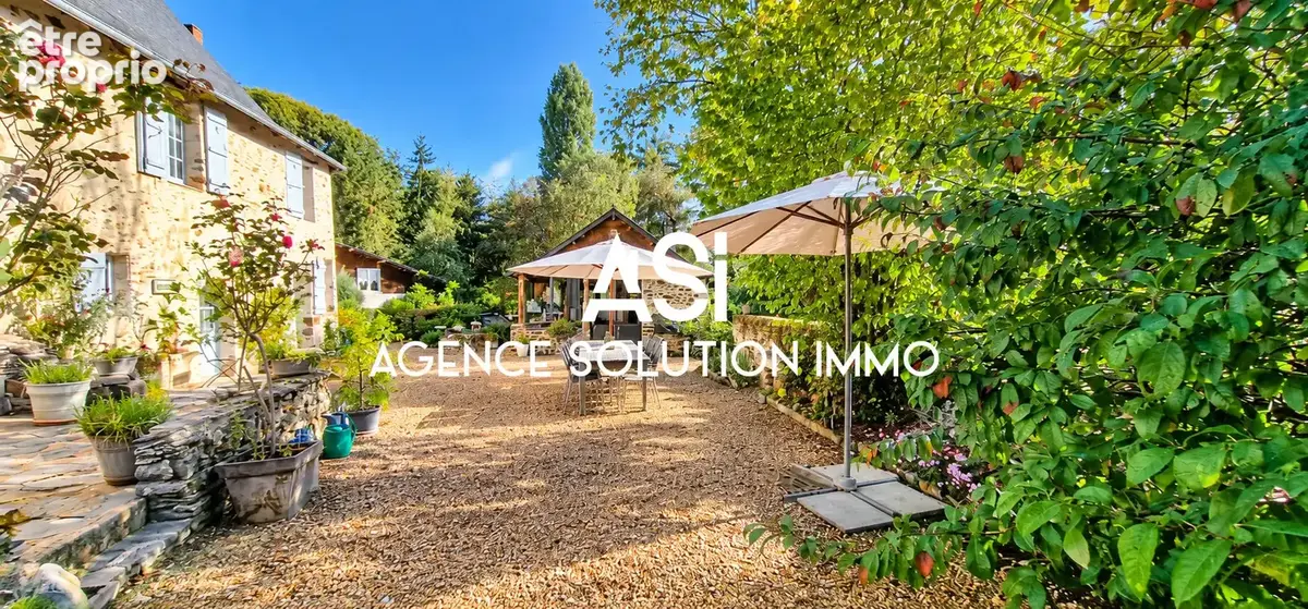 Maison du xvii renovee en pierre avec grand jardin et dependances - photo 2