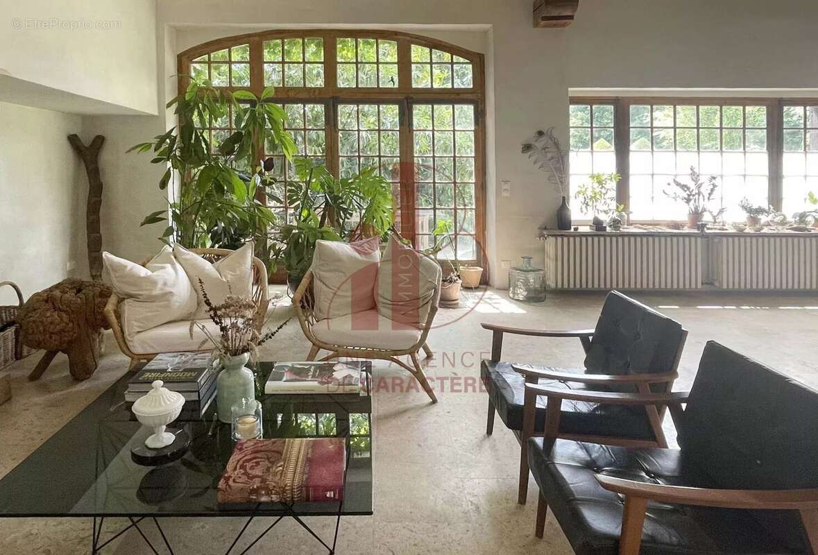 Maison à FONTAINEBLEAU