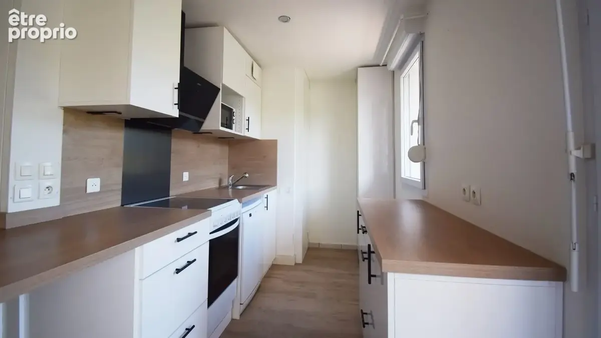 SOUS OFFRE -  Appartement Cusset T3 avec balcon et parking, proche VICHY. - photo 4