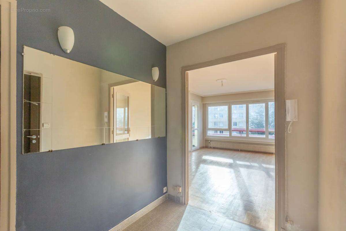 Appartement à CALUIRE-ET-CUIRE