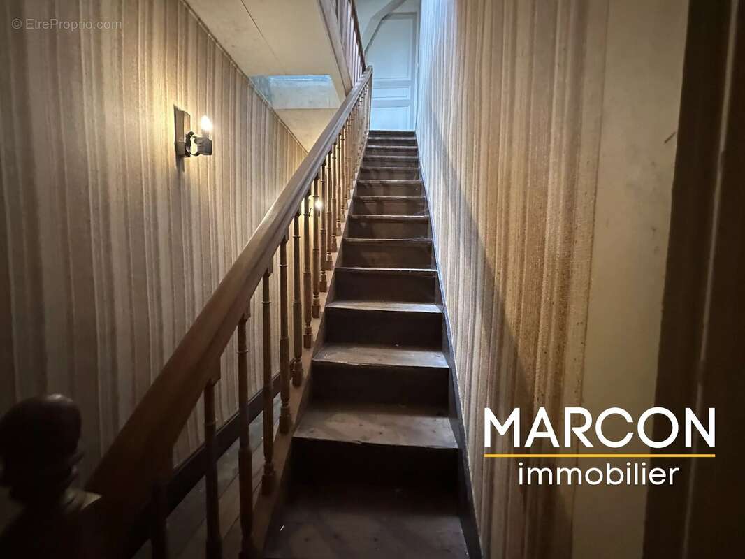 Maison à LA SOUTERRAINE