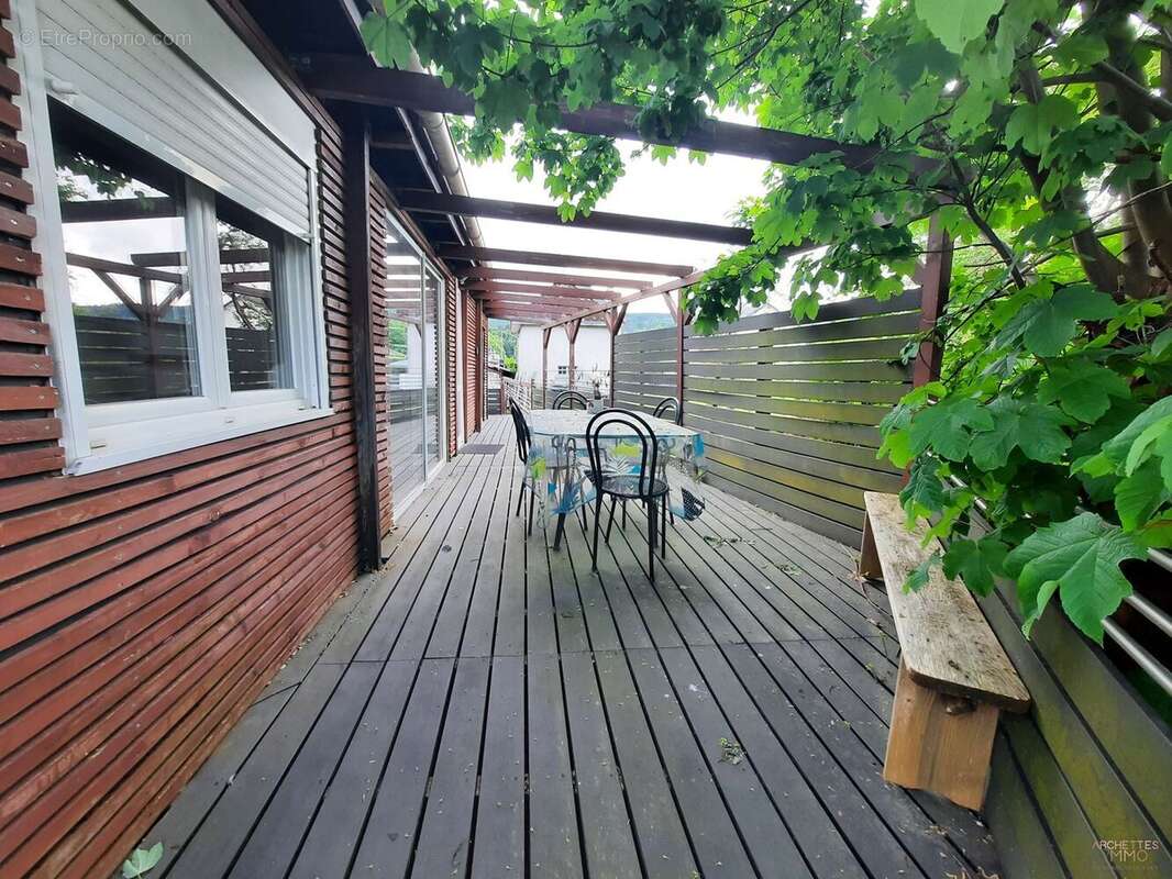 Appartement à CHENIMENIL