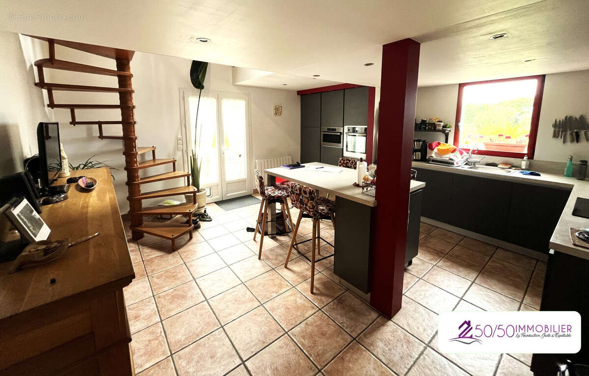 Maison à CLEDER
