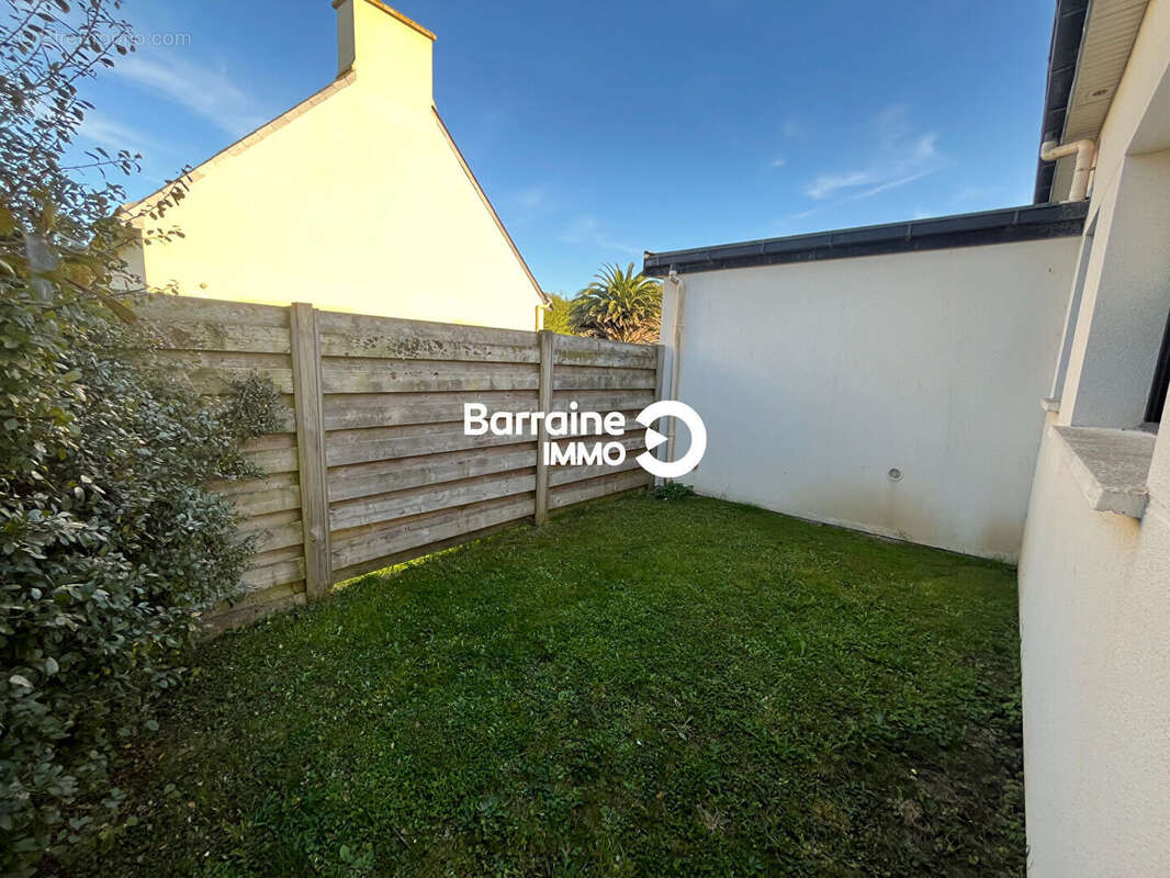 Maison à PLOUGONVELIN