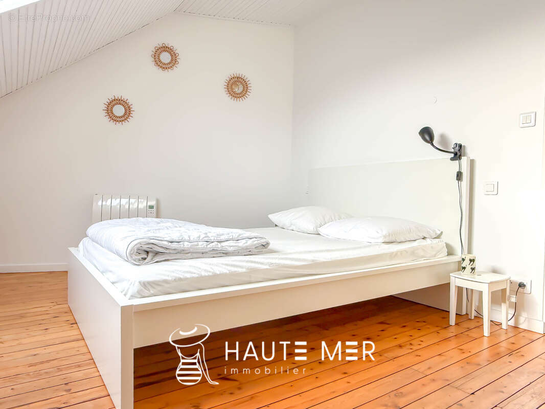 COMETE - Villa familiale T6 en centre-ville - photo 14