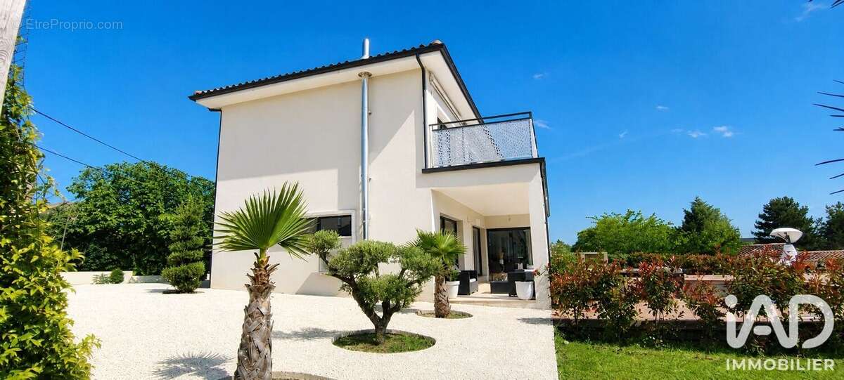 Maison 191 m² à Cardet  - photo 3