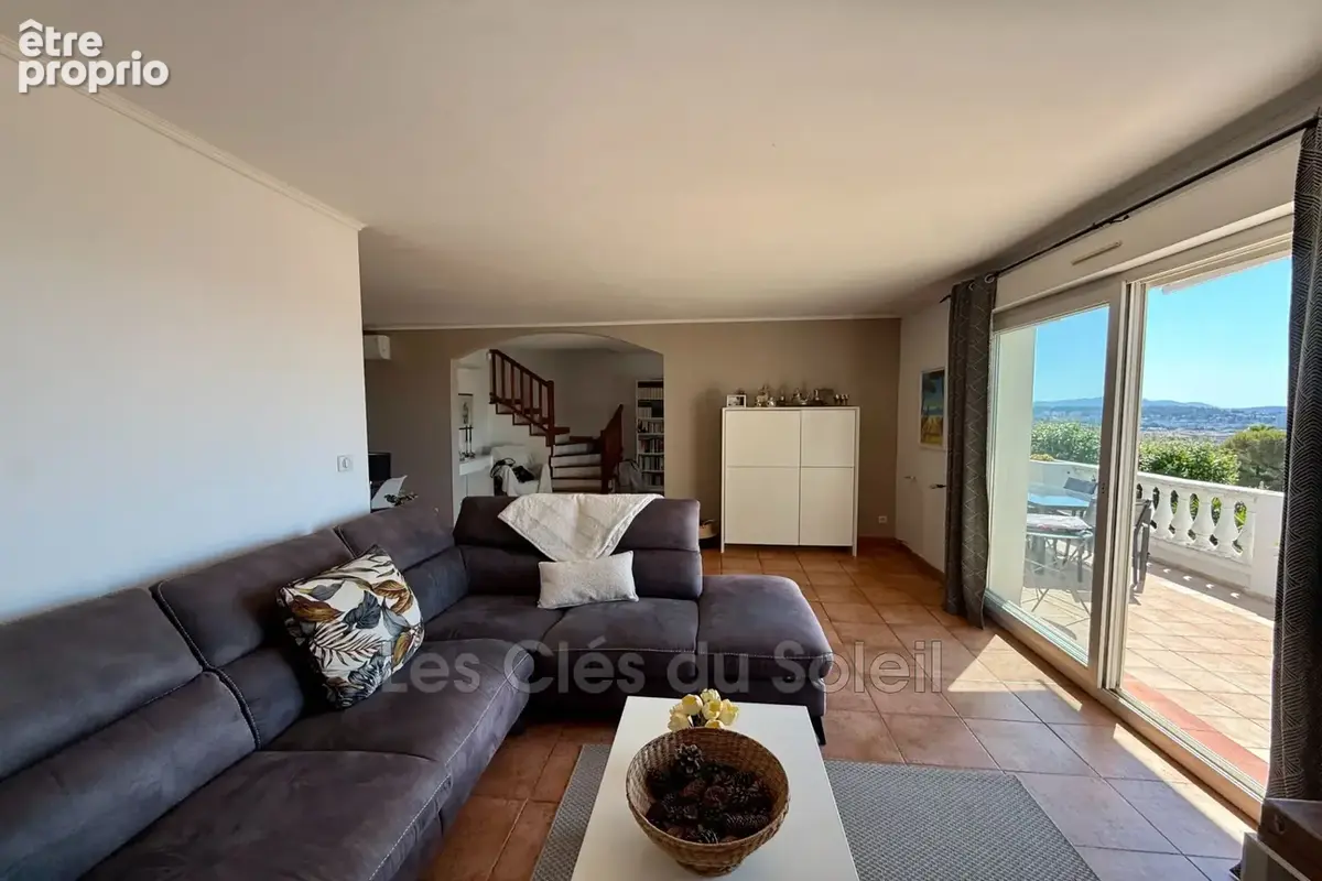 Maison 117 m² à Toulon  - photo 5