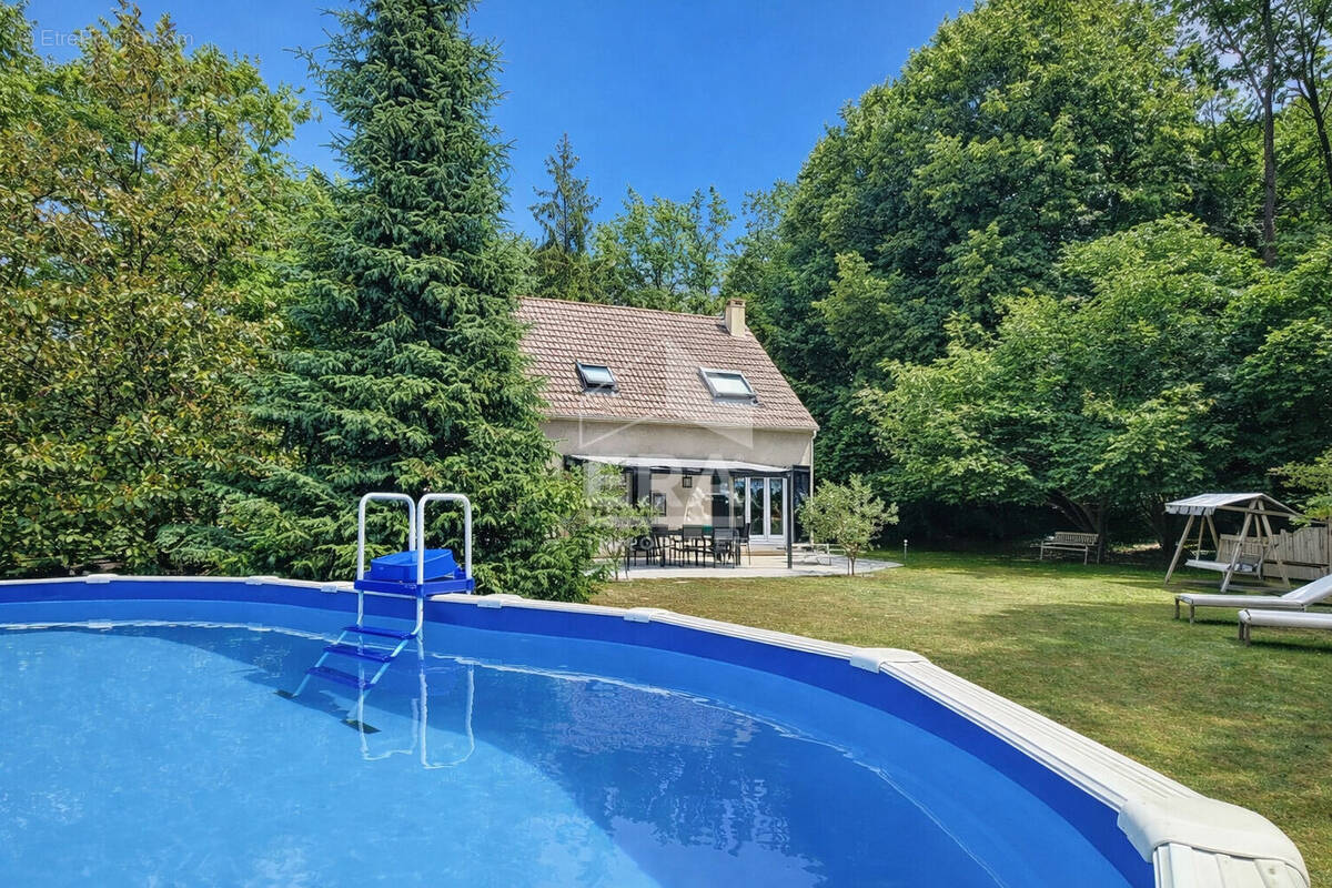 Maison à LA FERTE-ALAIS