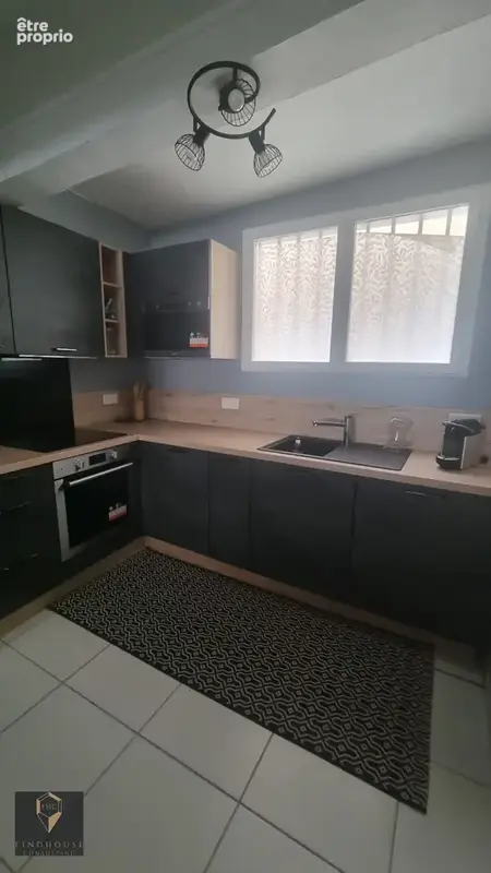 Maison T4 - Hyper centre - photo 2