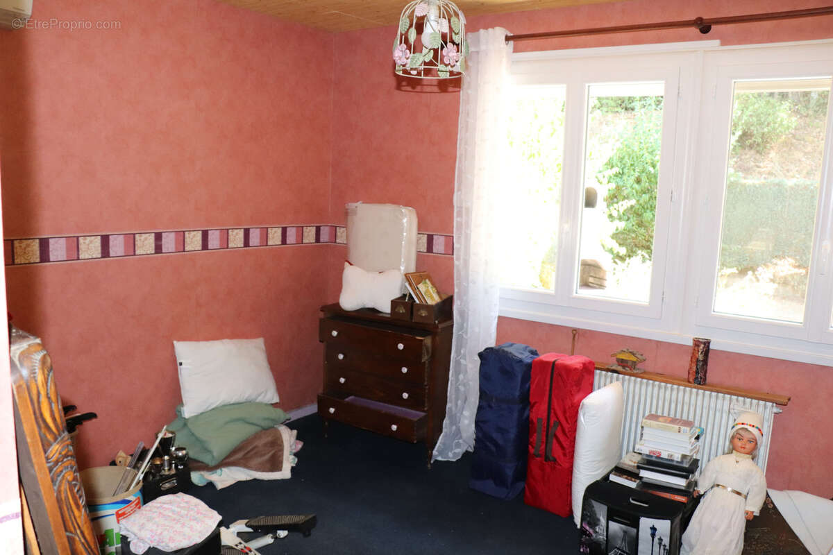 BRION - 139.000 euros - photo 8