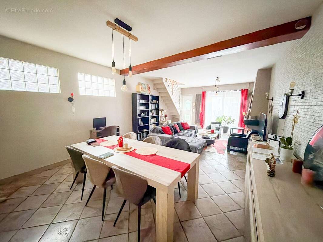 Maison à LYS-LEZ-LANNOY