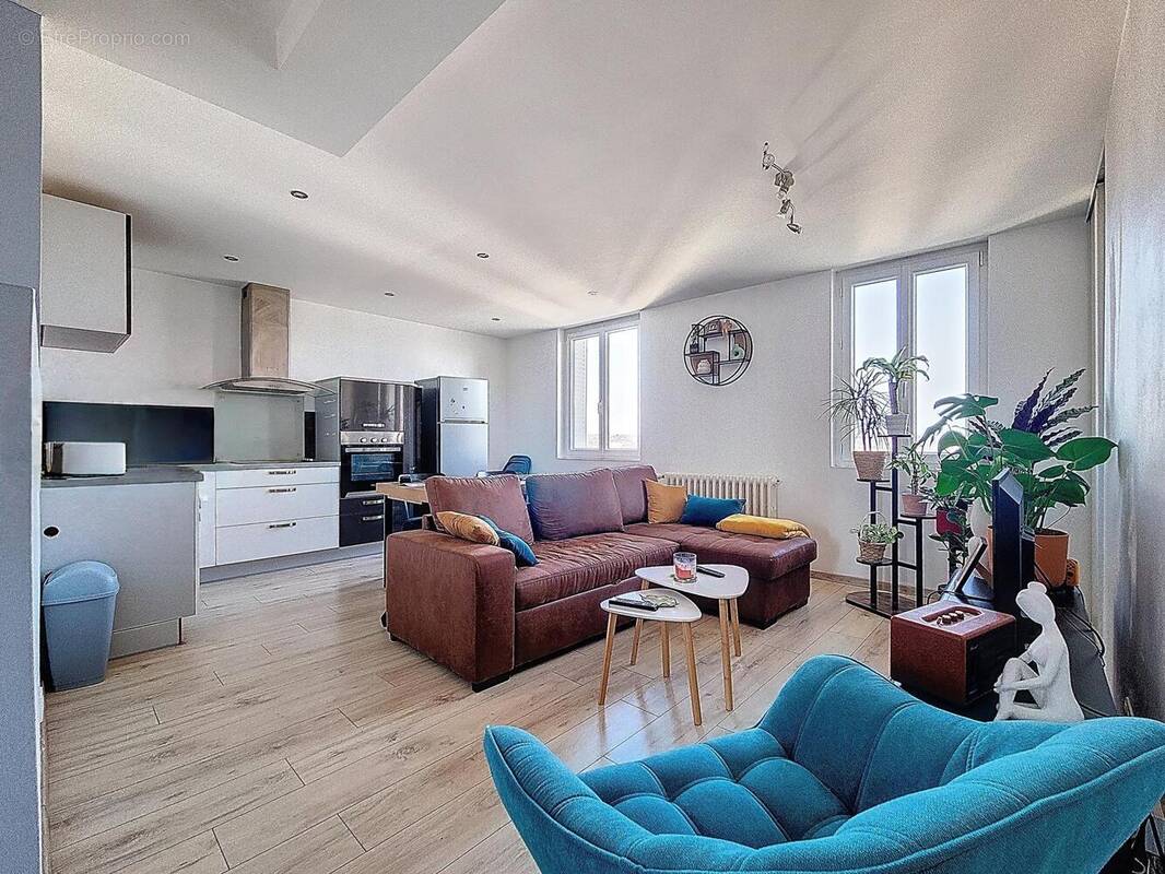 Photo 1 - Appartement à VILLEFRANCHE-SUR-SAONE