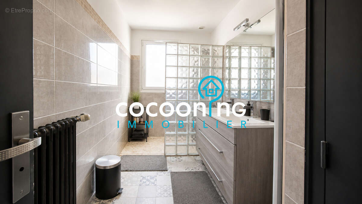Maison familiale en hyper centre de Vallet - photo 9