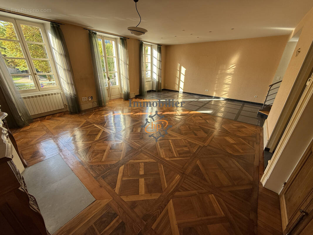 Maison à SAINT-AFFRIQUE