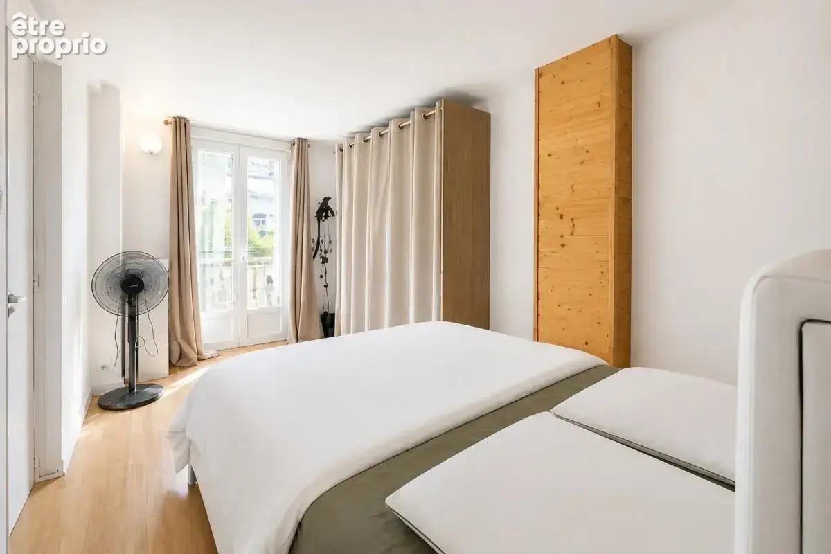 Immeuble de rapport de 130 m² à Poitiers - photo 5