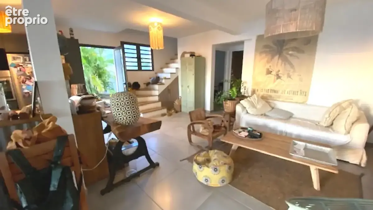 Maison 5 pièces 115 m2 Trois Bassins Littoral - photo 3