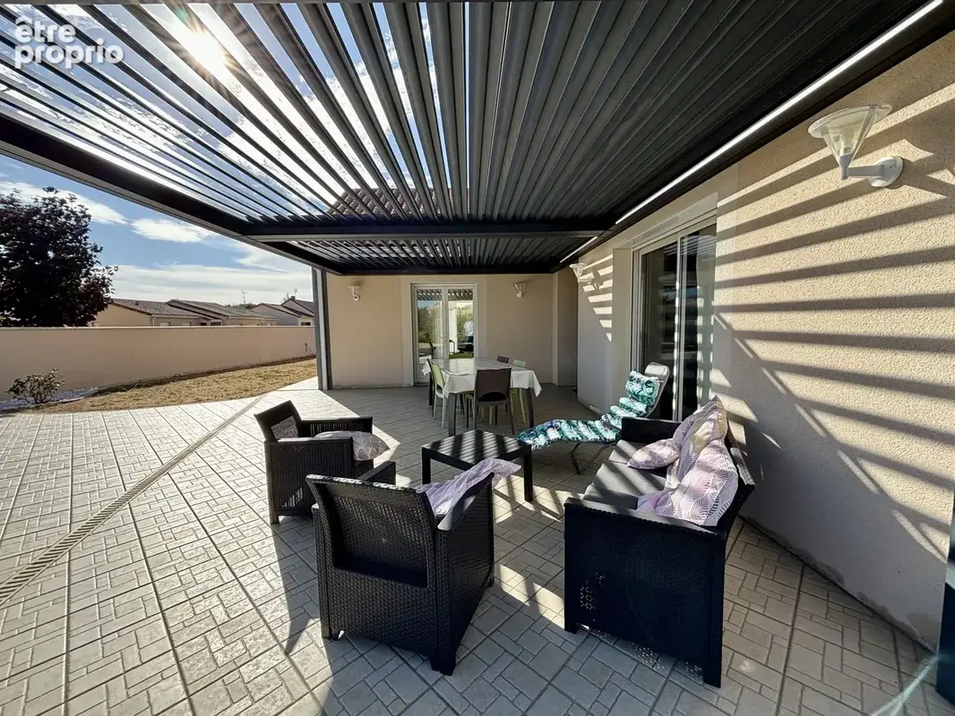 Maison de 185m2 offrant 5 chambres - photo 2