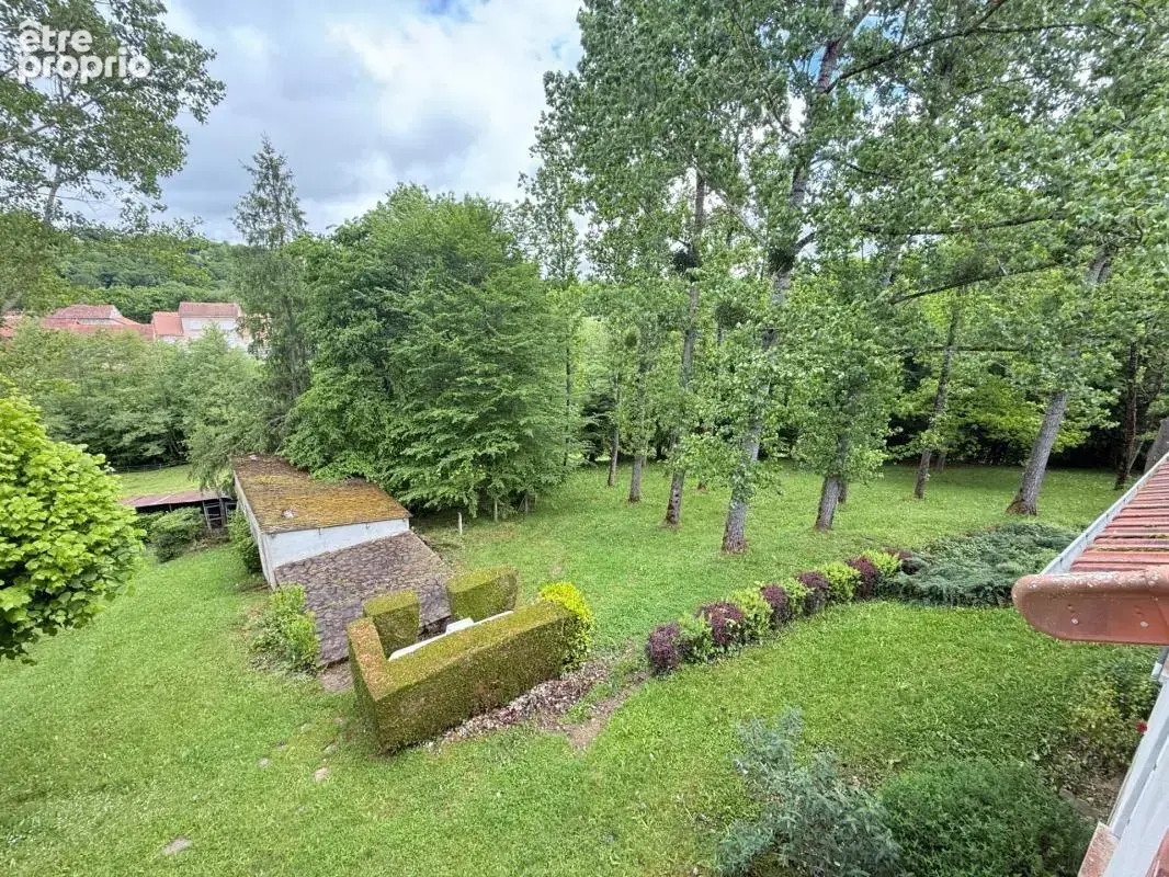 Maison à LA CELLE-DUNOISE