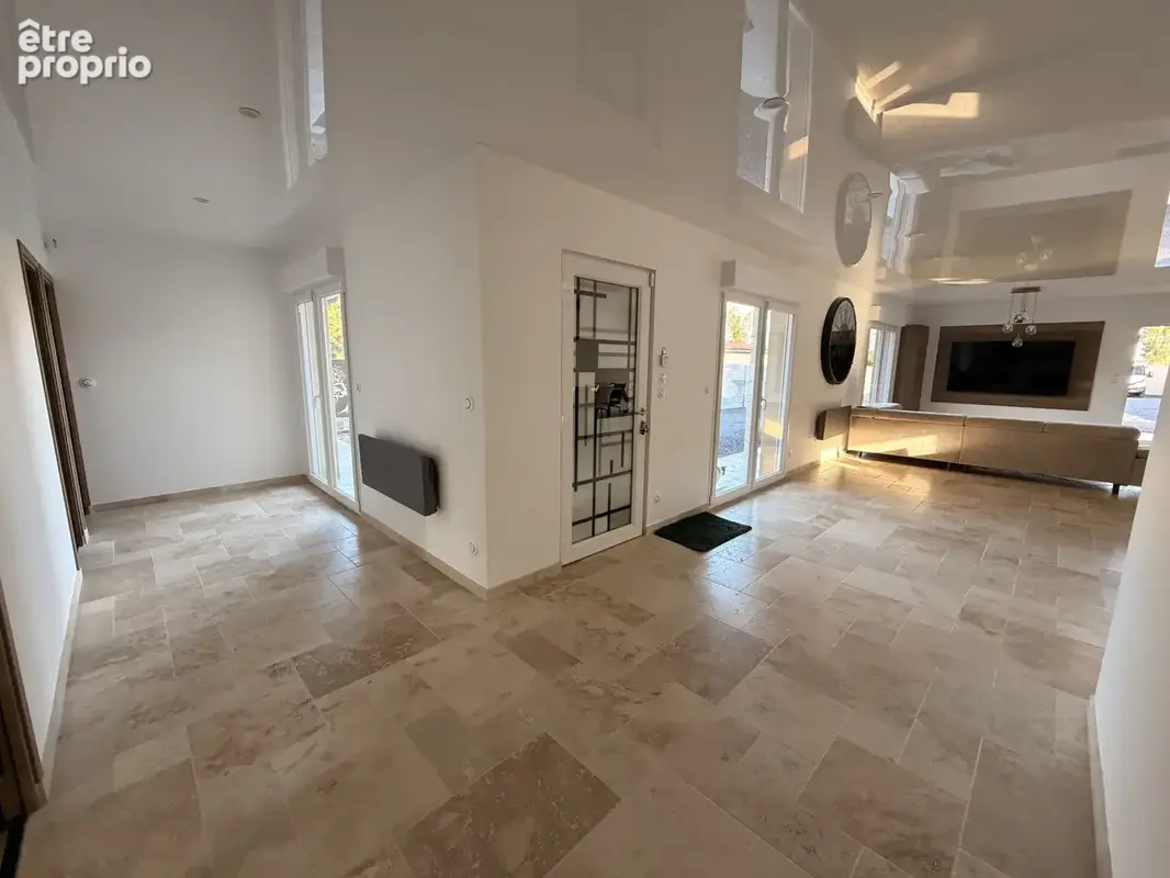 Pavillon plain-pied / 125 m2 / Neuville Saint-amand - photo 6