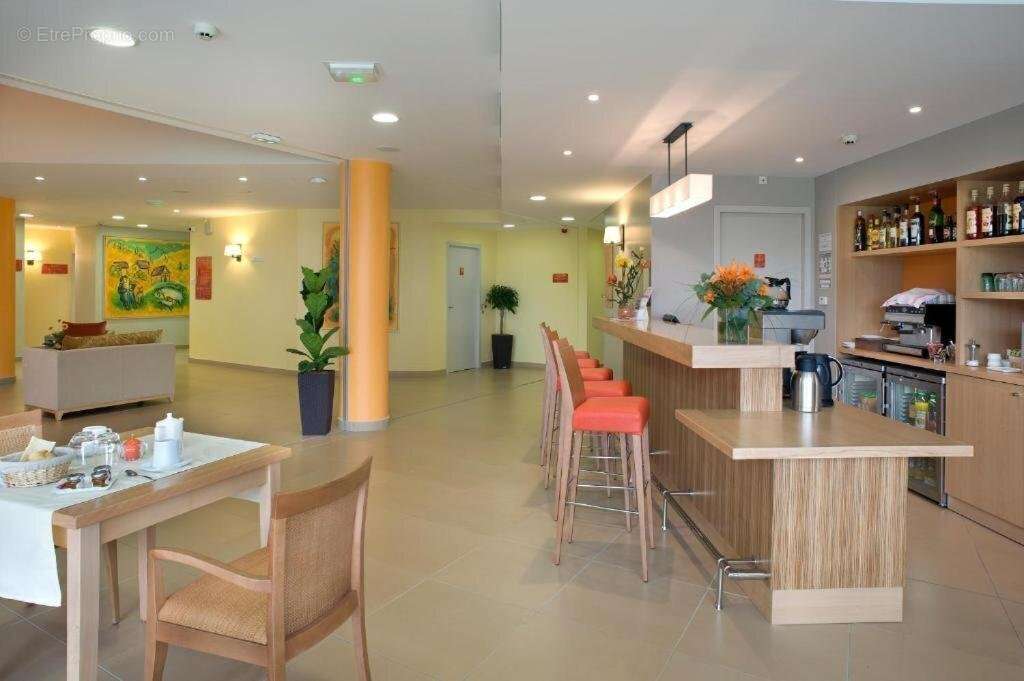 INVESTISSEMENT LOCATIF  Orthez  Résidence Seniors Domitys Les Clés d'Or  6,02 % de rentabilité - photo 6