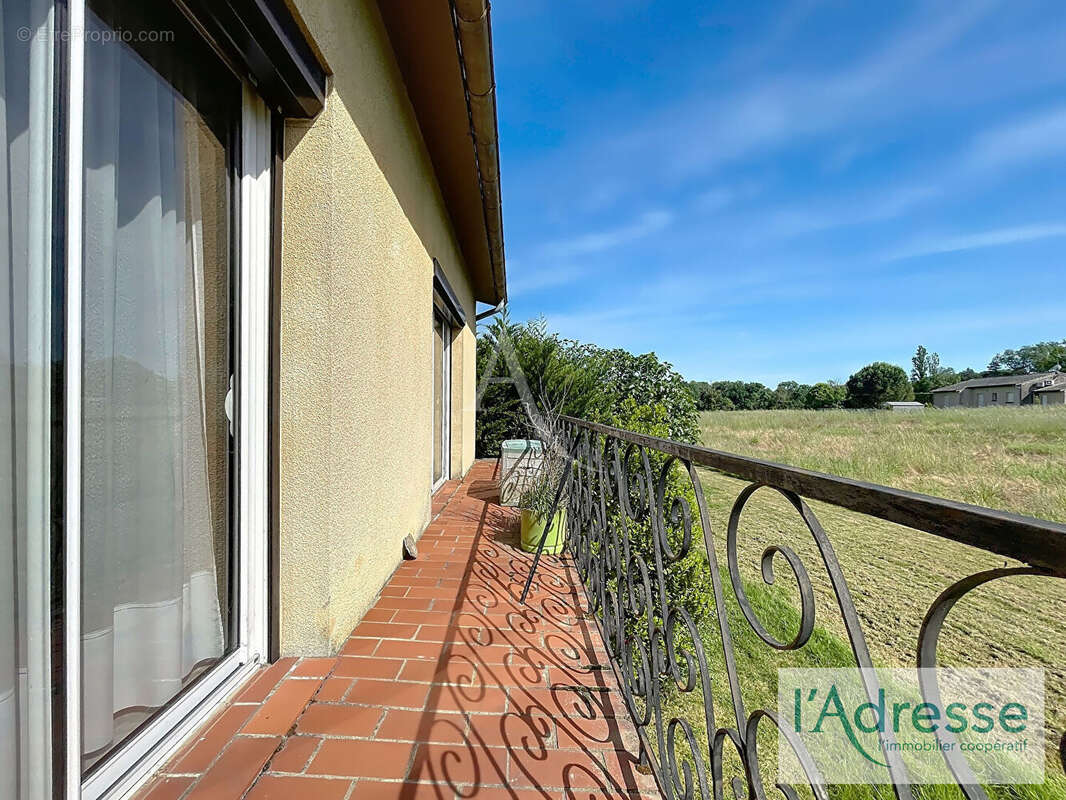 Maison à PECHBONNIEU