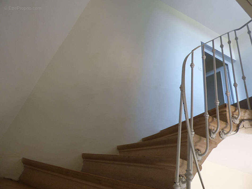 Maison à PONT-DE-VAUX