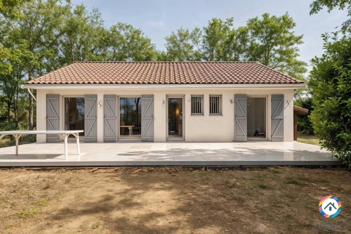 Maison à MONTMERLE-SUR-SAONE
