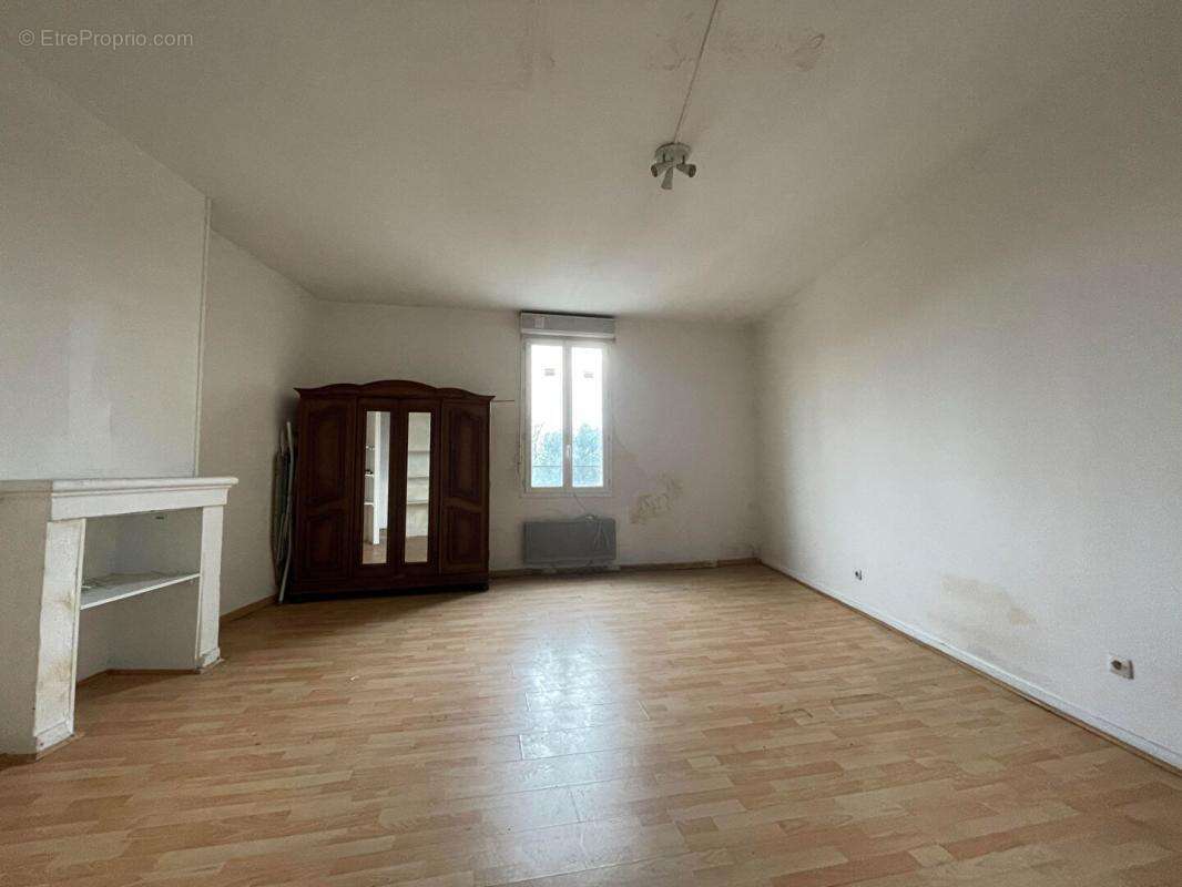 Maison en pierre vue sur la Garonne - Fort potentiel - Cambes - photo 7