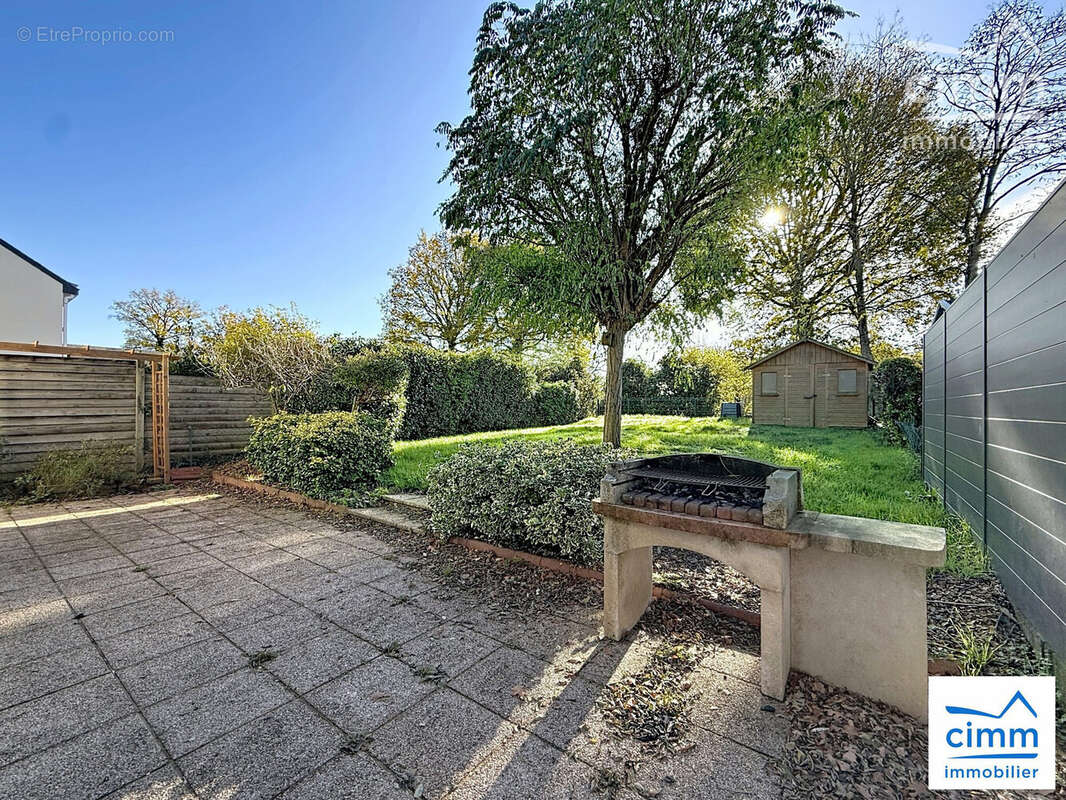 Maison à CHARTRES-DE-BRETAGNE