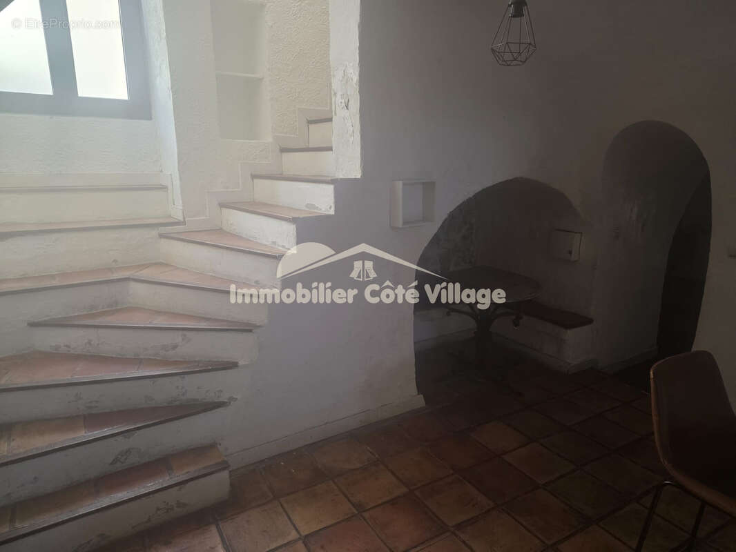 Appartement à TOUET-DE-L'ESCARENE