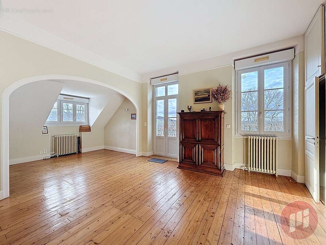 Maison à BRIVE-LA-GAILLARDE