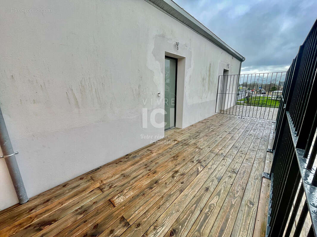 Appartement à TREILLIERES