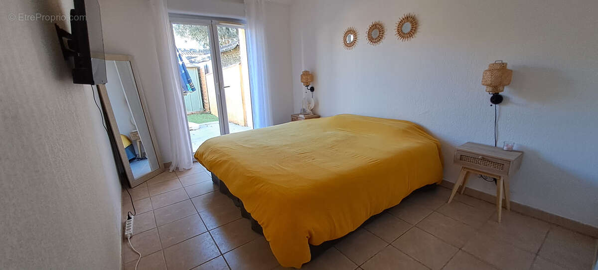 Maison P4 avec Jardin   Cadre Privilégié au Bord du Lac Salonique, Port Camargue - photo 6