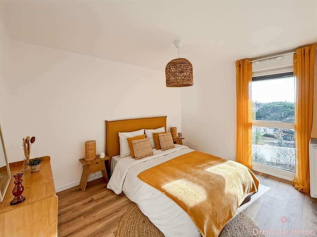 Appartement 76 m² à Merignac  - photo 14