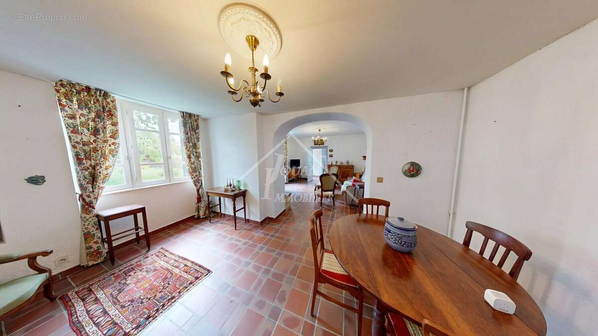 Maison à USSEL-D'ALLIER